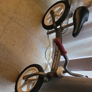 Radio Flyer Kids' Balance Bike with Red Accents